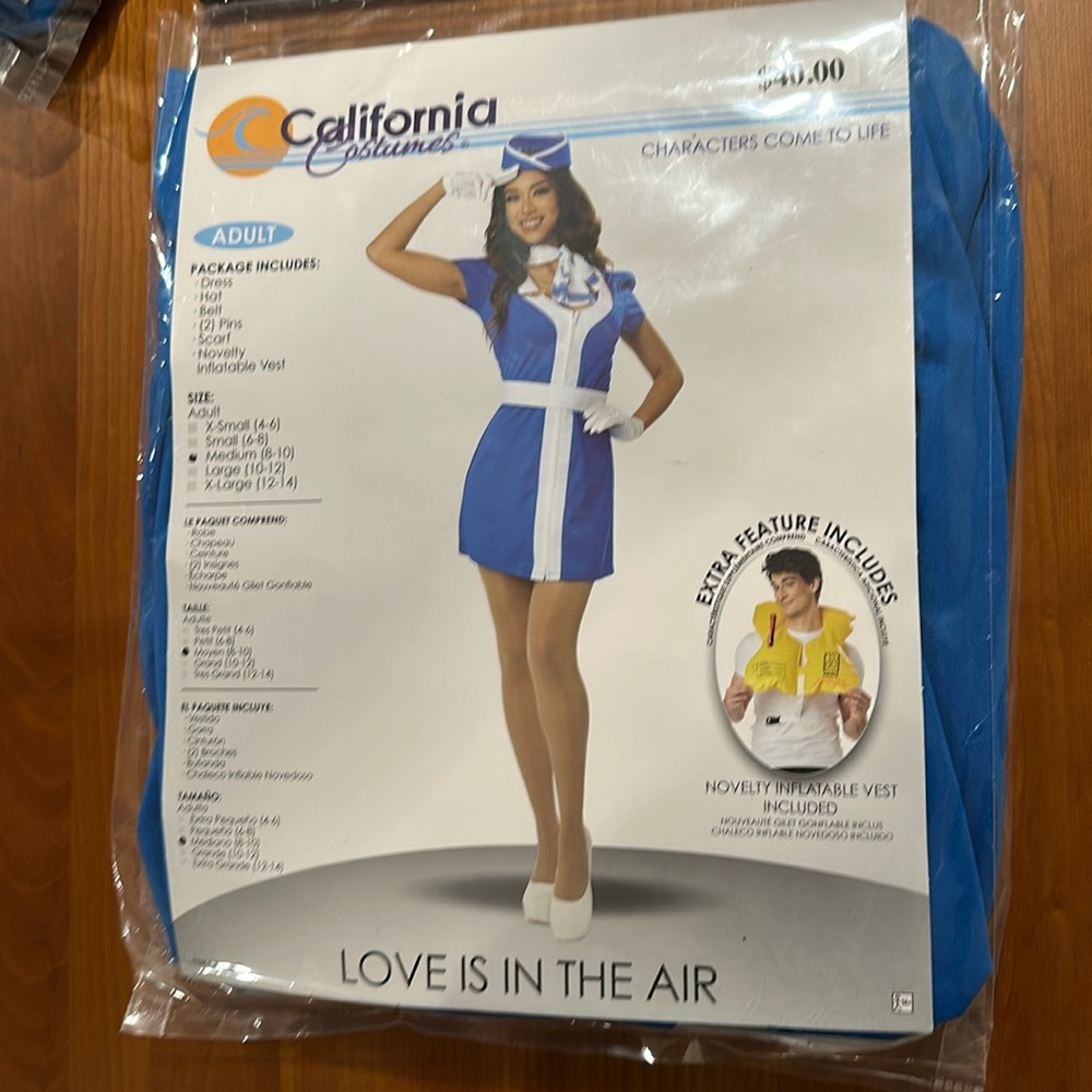 NEW NWT Medium women’s sexy Flight attendant Halloween costume love is in air